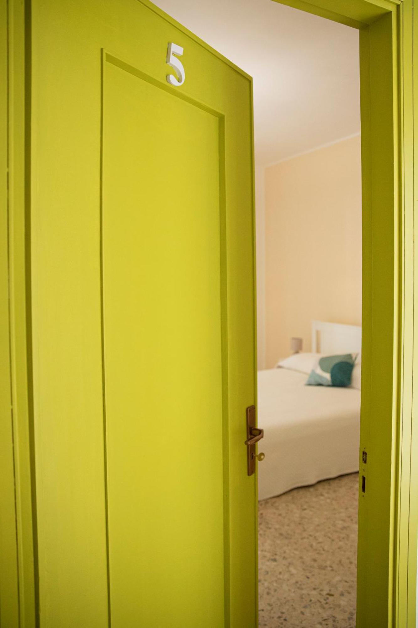 Green Rooms Bari Exterior foto